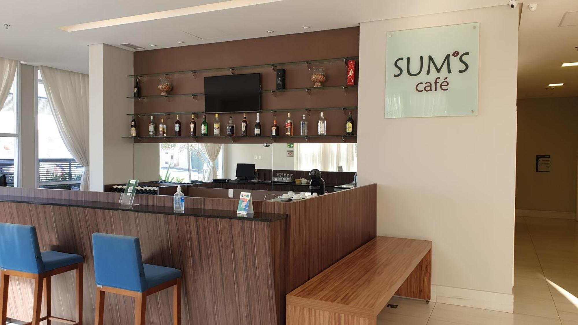 Summit Suites Hotel Pindamonhangaba Exterior foto